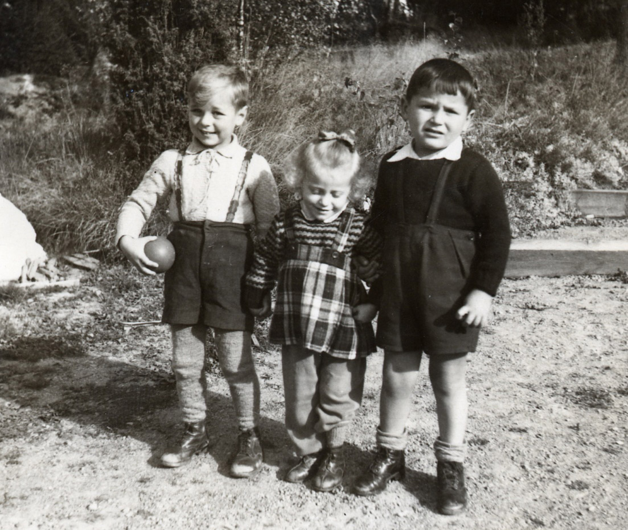 Jewish refugees brought to Sweden by the Jewish Labor Committee, 1947. YIVO Archives, RG 120 Territorial Photographs – Sweden, General)